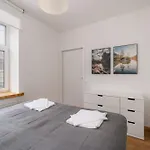 Apartamento 2-bedroom Stabu 87a Riga