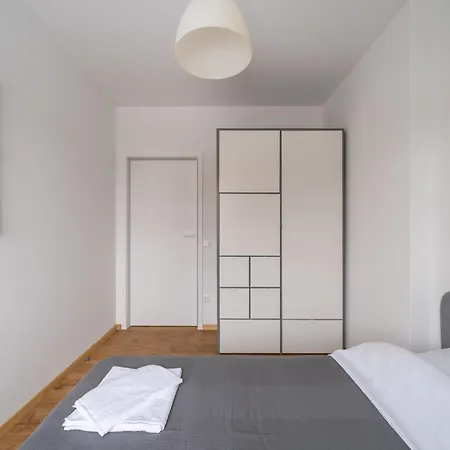 2-bedroom Stabu 87a 公寓 *